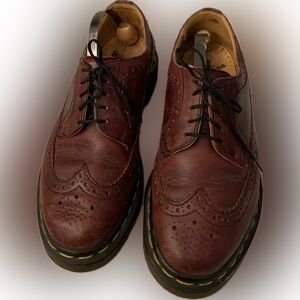Vintage wingtip Oxford brogues 7